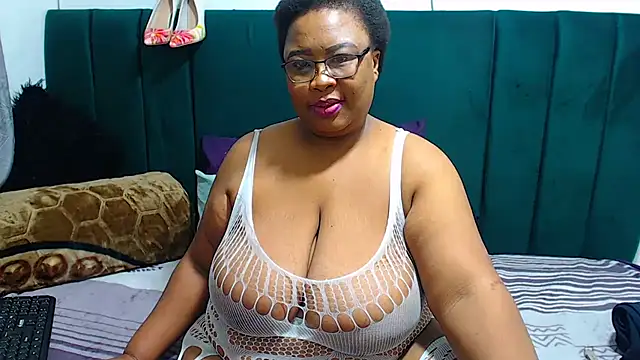 PASION THUNDERX23 online show from May 28, 10:40 pm
