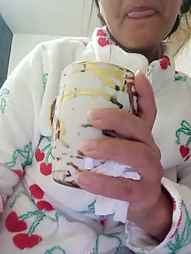 lolo890 online show from December 16, 2:00 pm