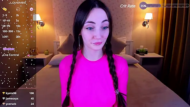 Snapshot of Lexi_Split chatting on December 20, 11:54 am Lexi Split online show from December 20, 11:54 am