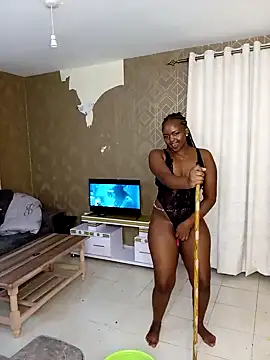 TerryAssqueen254 online show from February 5, 8:43 am