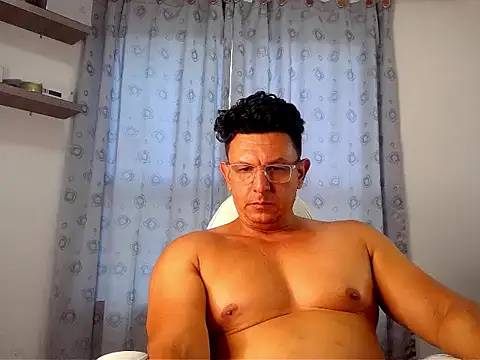 Snapshot of pedropicapi chatting on November 14, 7:56 pm pedropicapi online show from November 14, 7:56 pm