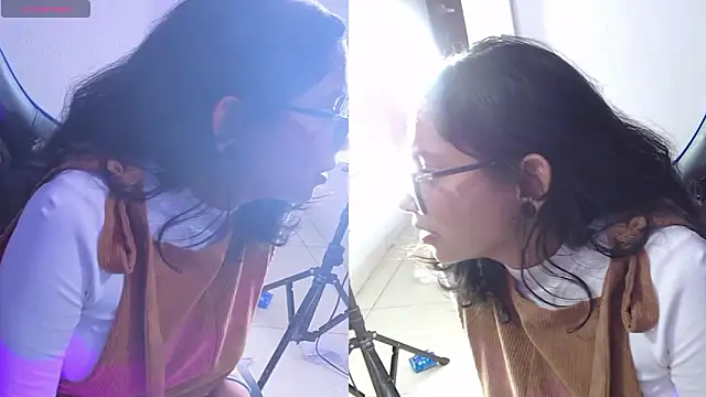 Snapshot of Cuteprincess21 chatting on February 26, 1:26 am Cuteprincess21 online show from February 26, 1:26 am