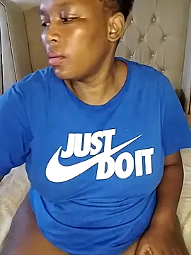 Snapshot of makaviwe chatting on January 18, 4:48 am makaviwe online show from January 18, 4:48 am