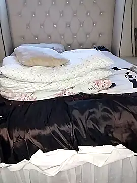 Snapshot of makaviwe chatting on February 12, 6:19 am makaviwe online show from February 12, 6:19 am