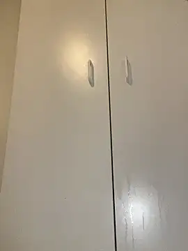 YesTheSexiest online show from December 3, 7:49 am