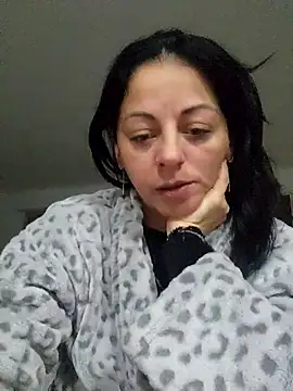 bruneta sexy23 online show from January 6, 3:54 am