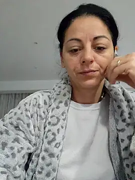 bruneta sexy23 online show from March 13, 6:42 am