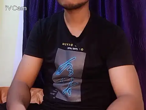 Snapshot of felix_dion chatting on December 15, 7:13 am felix dion online show from December 15, 7:13 am