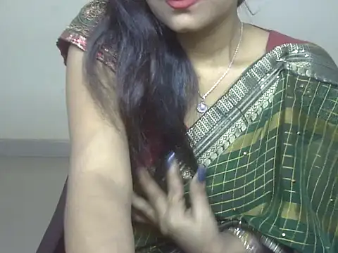 Lusty Wife1 online show from February 12, 6:40 pm