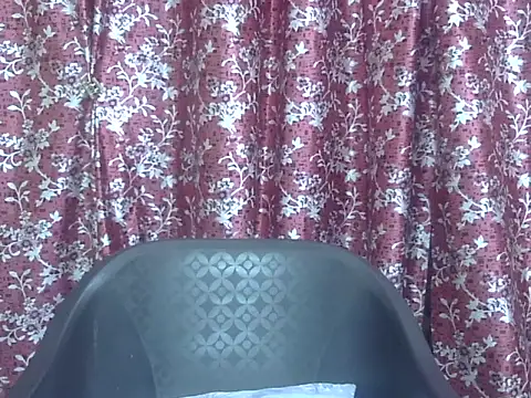 Snapshot of Lusty_Wife1 chatting on May 2, 7:08 pm Lusty Wife1 online show from May 2, 7:08 pm