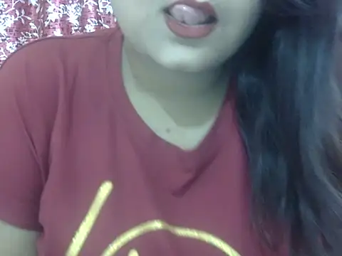 Snapshot of Lusty_Wife1 chatting on May 6, 8:25 pm Lusty Wife1 online show from May 6, 8:25 pm