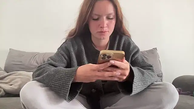 mariemelissah online show from April 10, 1:16 pm