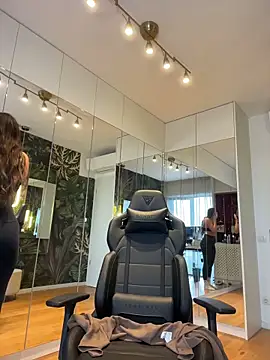 MileySin1111 online show from April 9, 2:33 pm