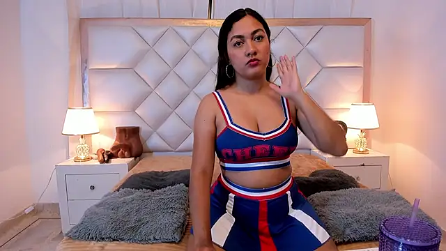 brittany069 online show from November 16, 3:56 am