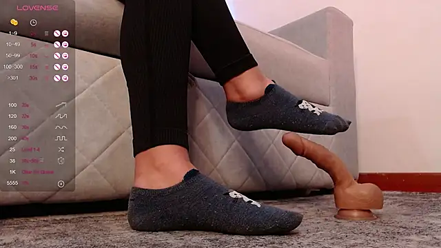 marthina thompsson online show from October 21, 1:12 pm