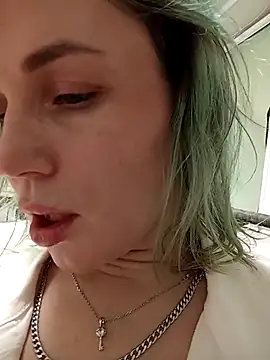 Snapshot of Linda_Gregory chatting on January 8, 10:56 pm Linda Gregory online show from January 8, 10:56 pm