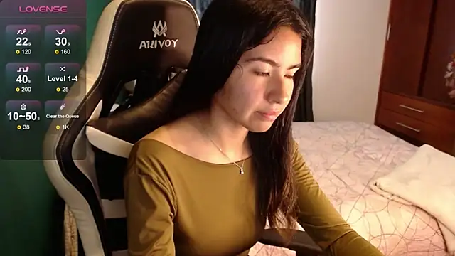 alice middlee online show from May 20, 3:40 pm