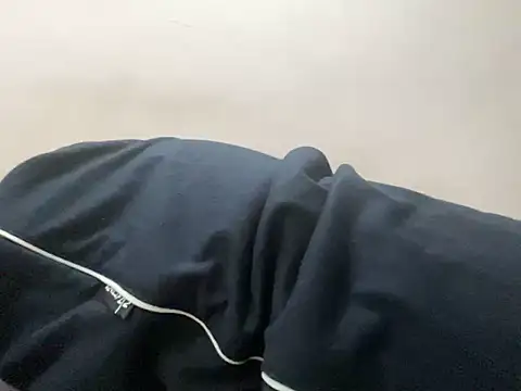 CALVINXXX online show from April 7, 4:07 pm