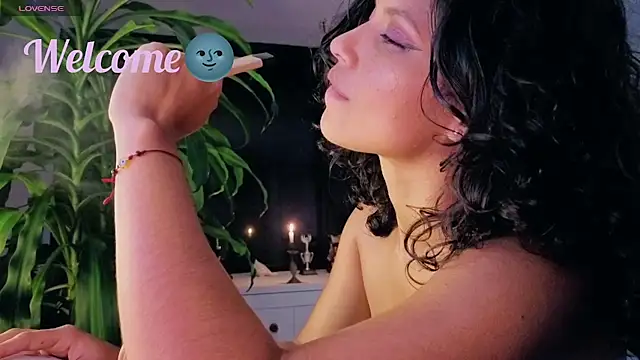Snapshot of Princess_Celta chatting on May 15, 9:33 pm Princess Celta online show from May 15, 9:33 pm