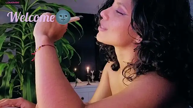 Snapshot of Princess_Celta chatting on May 27, 9:34 pm Princess Celta online show from May 27, 9:34 pm