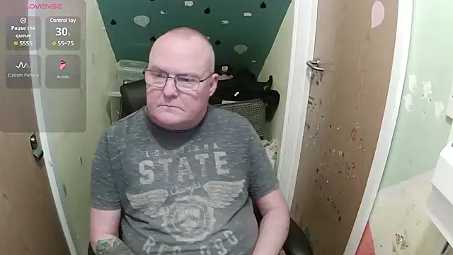 FriendlyDave online show from February 17, 2:26 pm