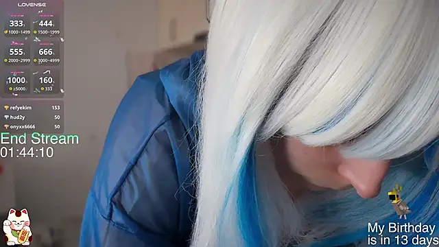 ShiroiFubuki online show from February 7, 7:23 am