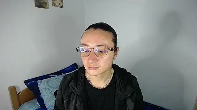 monkeywillwhite online show from May 1, 4:06 am