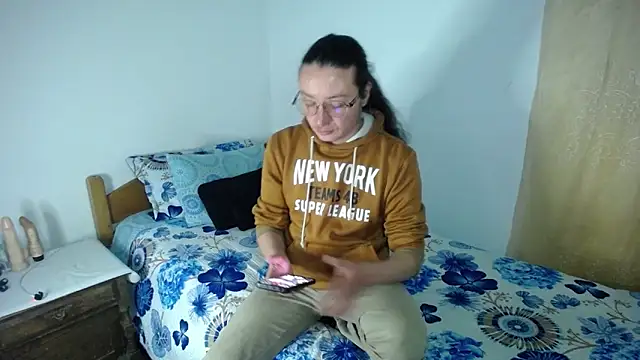 monkeywillwhite online show from May 23, 5:56 am