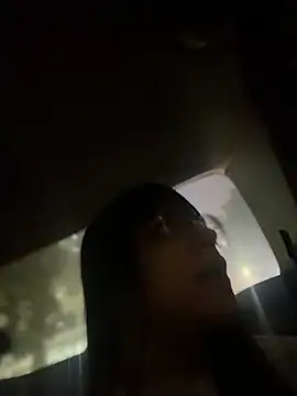 Lia flowers online show from March 13, 11:33 pm