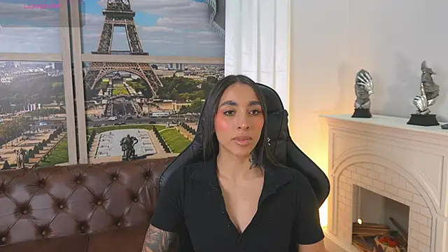 Snapshot of KAYLA_BATISTA chatting on June 20, 12:03 am KAYLA BATISTA online show from June 20, 12:03 am