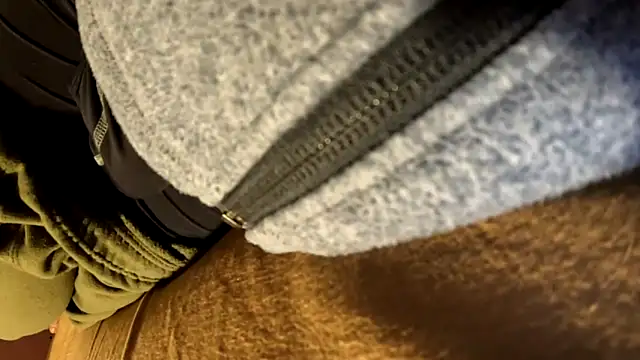 Snapshot of uncuthubs chatting on September 28, 3:45 am uncuthubs online show from September 28, 3:45 am