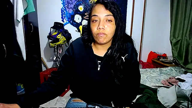 AmaraRoberts420 online show from July 22, 1:41 am