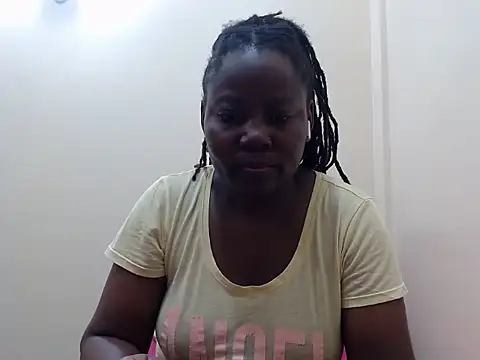 Snapshot of traper_1 chatting on July 10, 5:45 am traper 1 online show from July 10, 5:45 am