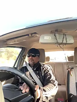 Dick 6inches online show from April 16, 1:50 am