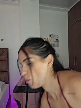 heyshaa online show from February 28, 8:21 pm