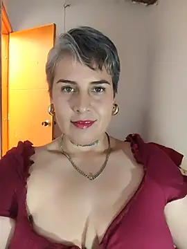 Snapshot of Yessi_rousse chatting on June 12, 1:54 pm Yessi rousse online show from June 12, 1:54 pm