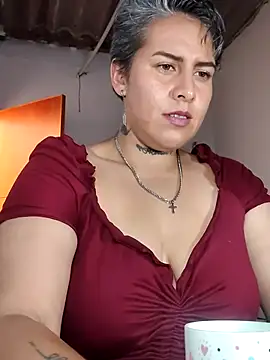 Snapshot of Yessi_rousse chatting on June 27, 8:25 pm Yessi rousse online show from June 27, 8:25 pm
