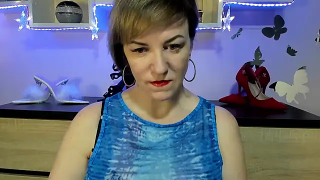 feliziaDesire online show from January 23, 5:13 am