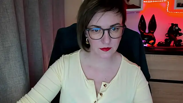 feliziaDesire online show from December 2, 12:54 pm