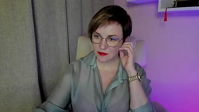 feliziaDesire online show from May 23, 6:29 am