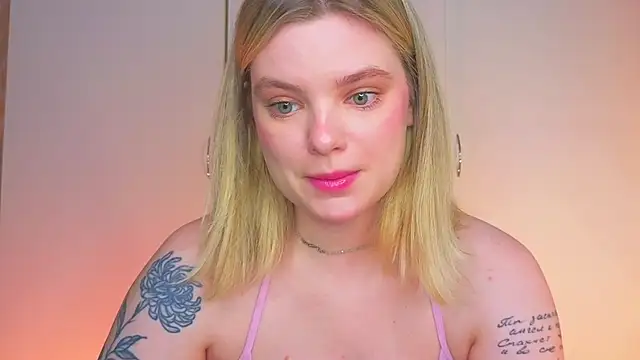 Hottie Jane online show from June 14, 11:12 am