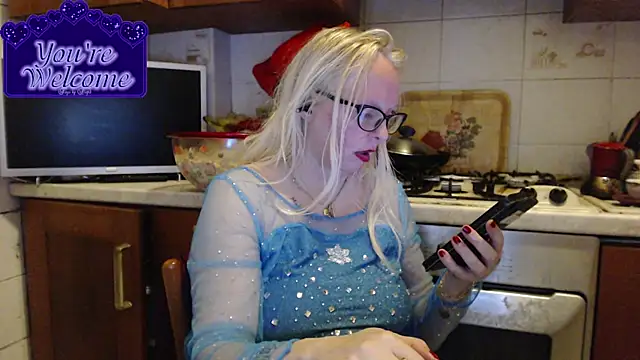 martachatte online show from February 27, 8:09 pm