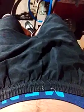 Uriel1615 online show from March 20, 7:02 am