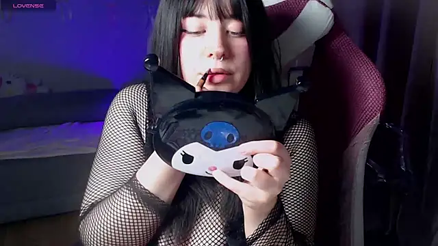 MeowkaUwU  online show from May 14, 9:32 pm
