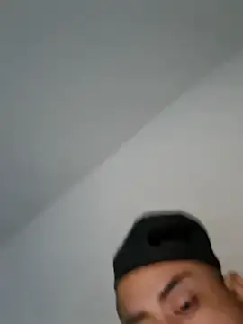 Snapshot of hungpenis210 chatting on September 19, 5:31 am hungpenis210 online show from September 19, 5:31 am