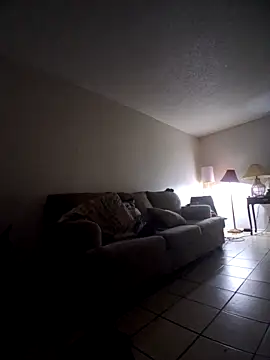 Snapshot of hungpenis210 chatting on November 9, 7:06 am hungpenis210 online show from November 9, 7:06 am