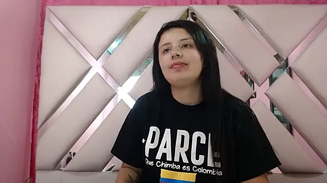 Snapshot of nathaly_low1 chatting on September 30, 3:22 am nathaly low1 online show from September 30, 3:22 am