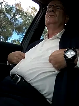 stiffandlubedxh online show from February 10, 1:57 am