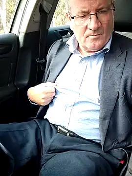 stiffandlubedxh online show from September 28, 10:04 pm