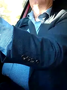 stiffandlubedxh online show from October 8, 9:01 pm